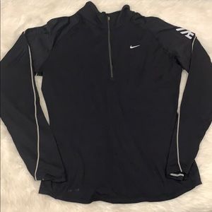 Nike Dri Fit half zip pullover Sz M